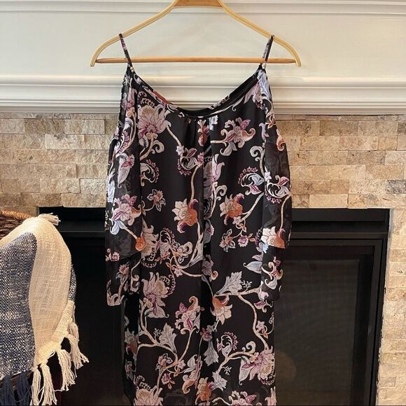 White House Black Market Cold Shoulder Dress Small - Picture 2 of 3